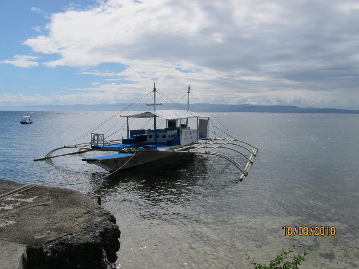 Cabilao Sunset Dive&Beach Resort Loon Exterior foto