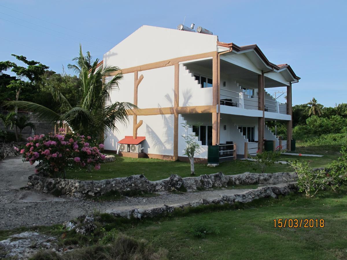 Cabilao Sunset Dive&Beach Resort Loon Exterior foto